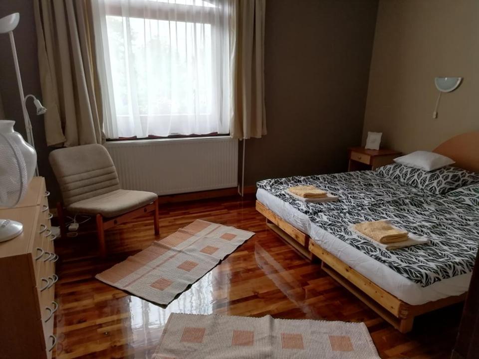 Sunfish Apartman Balatonszarszo Luaran gambar